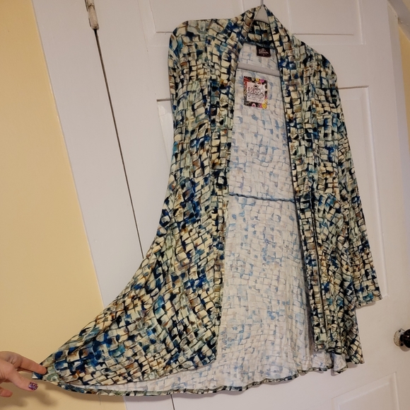 Salaam Lori Tie-Jacket - Picture 5 of 7